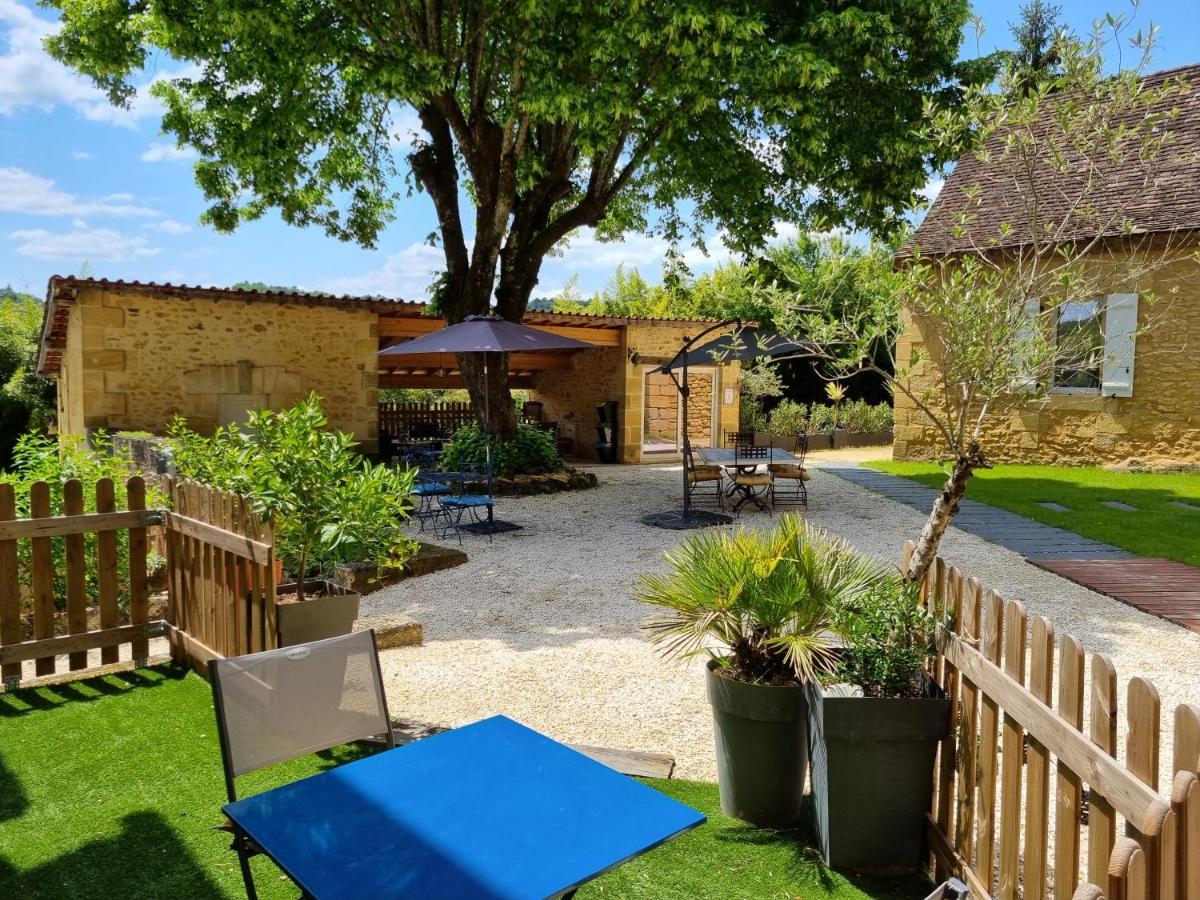 Le Clos De La Caneda Bed & Breakfast *